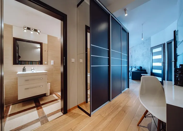 Panorama Gor - Centrum Miasta, Z Widokiem Na Szrenice Szklarska Poręba