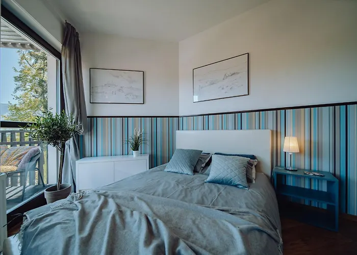 Panorama Gor - Centrum Miasta, Z Widokiem Na Szrenice Szklarska Poręba