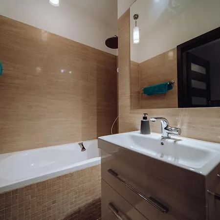 Panorama Gor - Centrum Miasta, Z Widokiem Na Szrenice * Szklarska Poręba