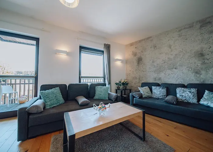 Panorama Gor - Centrum Miasta, Z Widokiem Na Szrenice * Шклярска-Поремба