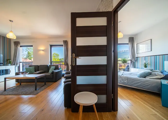 Panorama Gor - Centrum Miasta, Z Widokiem Na Szrenice Апартаменты *